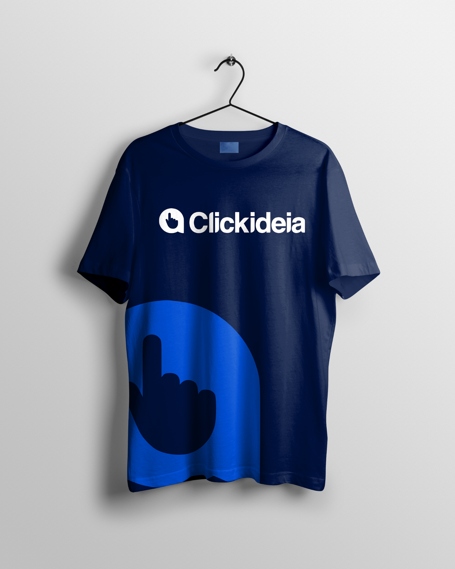 Camiseta Navy institucional · Versão branca